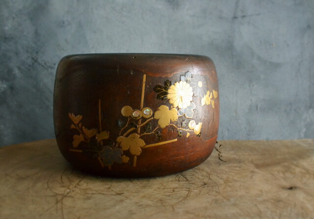 菊蒔絵火鉢 蒔絵手あぶり 鉢カバー 民具 Antique Sam's Collection