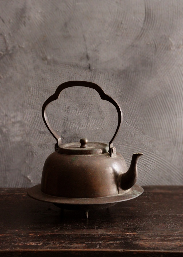 銅製打ち出し薬缶 水注 煎茶道具 茶道具 アウトドア 古道具 Antique