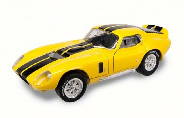 1:18 1965 Yellow Shelby Cobra Daytona Coupe Diecast