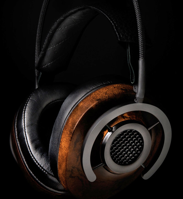 ねコネコ audiquest Nighthawk AudioQuest's NightHawk headphones