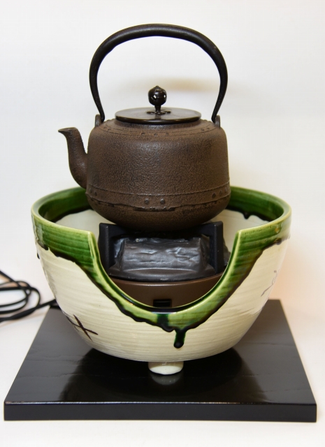 茶道具】おけいこ用電熱紅鉢・鉄瓶又は小釜セット すいぎょく園｜創業
