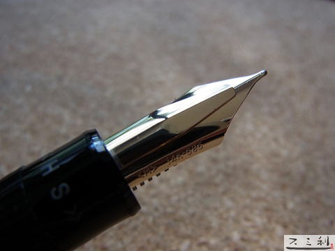 パイロット ジャスタス95万年筆 書き味調整機能付き万年筆 スミ利で