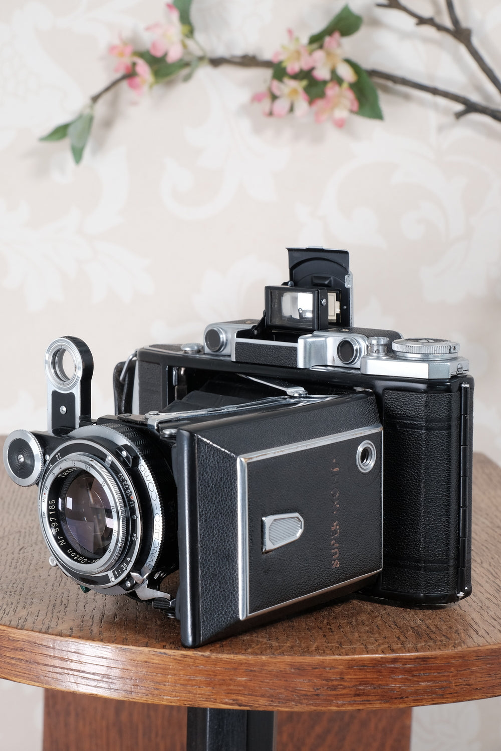 SUPERB! 1953 Zeiss-Ikon Super 6x9 Ikonta 531/2, Synchro-Compur