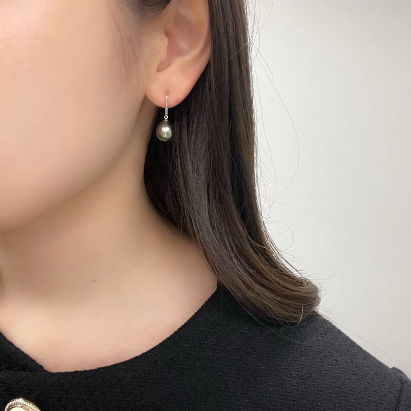 黒蝶真珠 フックパールピアス 9mm ピーコックカラー セミラウンド