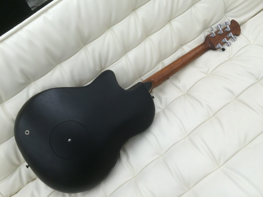 Applause (ｱﾌﾟﾛｰｽﾞ) by Ovation (ｵﾍﾞｰｼｮﾝ) AE148 入荷しました