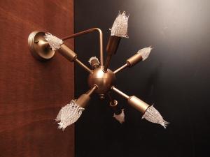 スプートニクランプの照明一覧（全29商品）｜シャンデリア・照明の