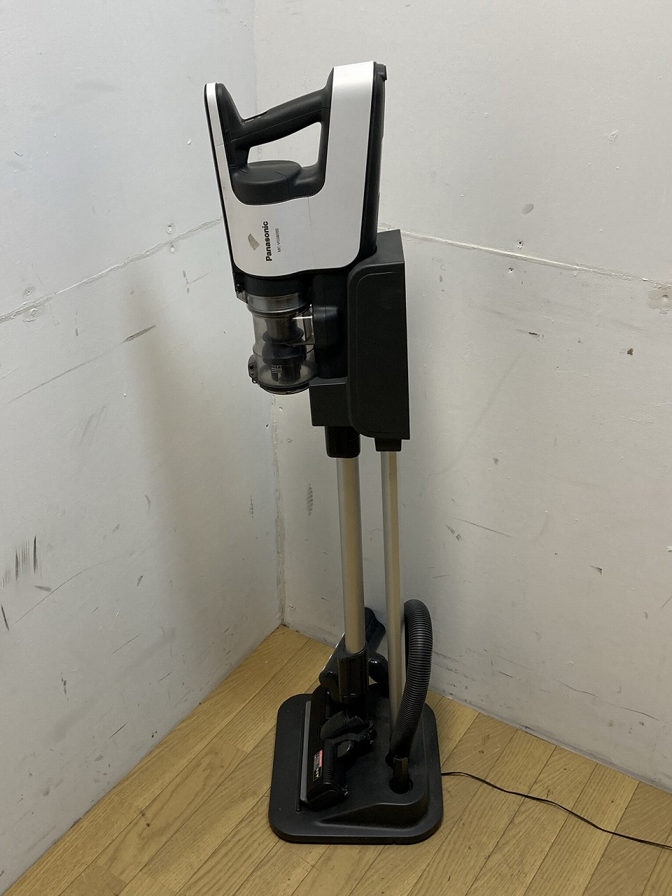 パナソニック縦型コードレスクリーナーMC-VGS8000 【公式通販】