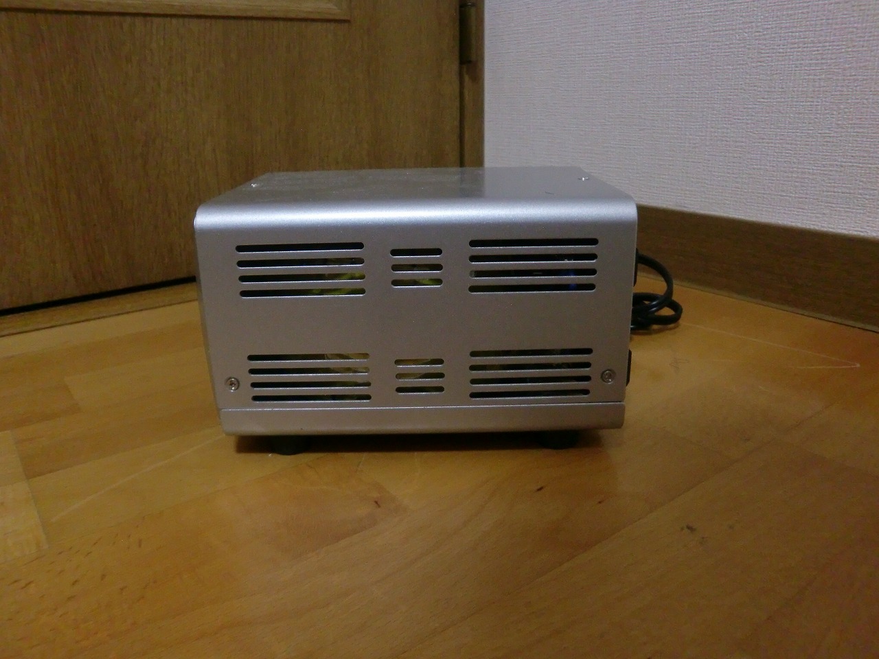 カシムラ ステップ アップ ダウン TI-20 トランスフォーマー カシムラ