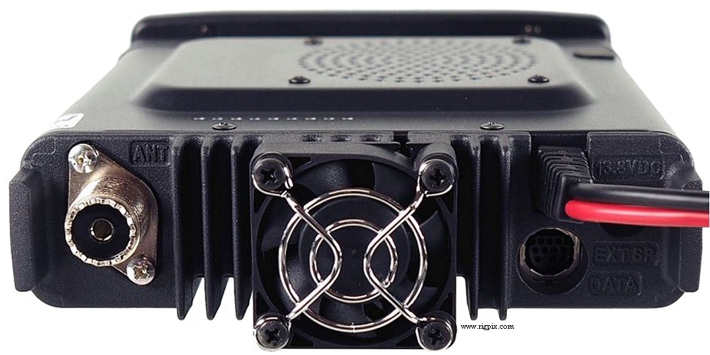 RigPix Database - Yaesu - FTM-100DE