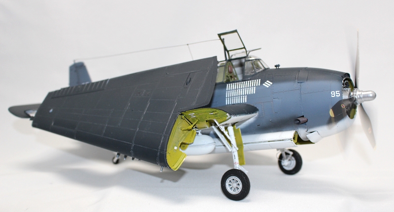 TBF-1C アベンジャー雷撃機 (トランペッター 1/32)