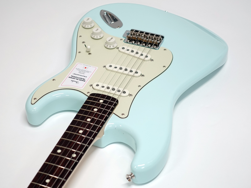 Fender フェンダー Made In Japan Traditional 60s Stratocaster