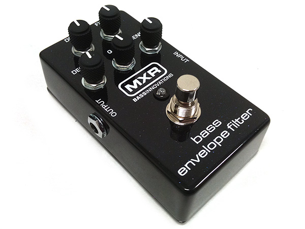 MXR エムエックスアール M82 Bass Envelope Filter ベース オートワウ