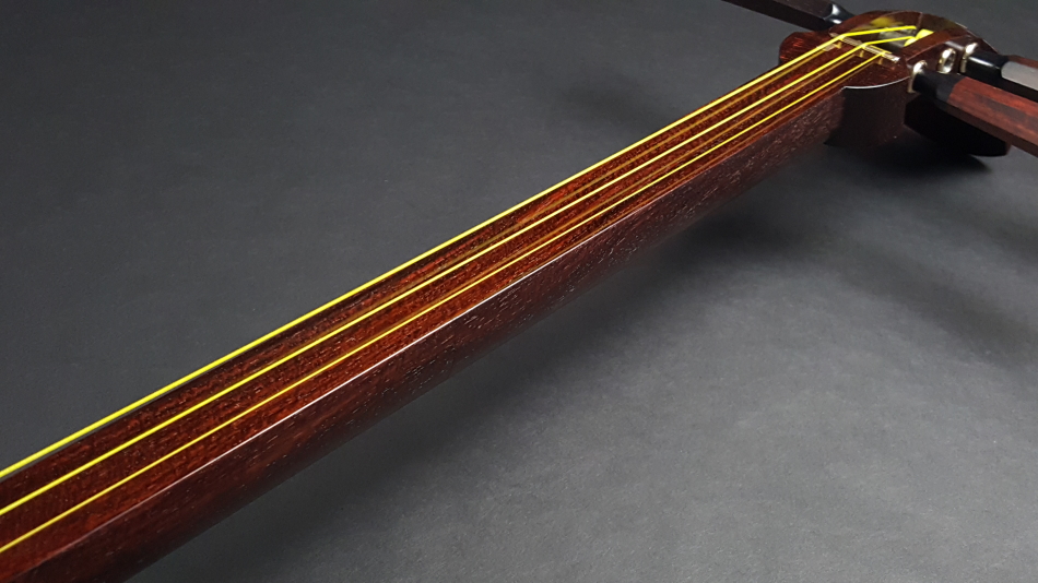 三味線 駒 天然素材 和楽器 民謡 細密細工 三味線 駒 19本まとめて