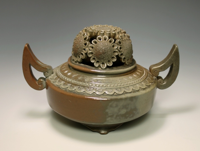 藤原楽山 備前 塩窯 菊彫香炉 共箱