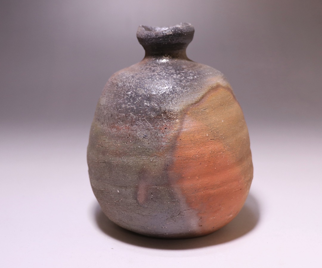 中村和樹 作 「備前窯変徳利」 ～備前焼専門卸小売店 川口陶楽苑～