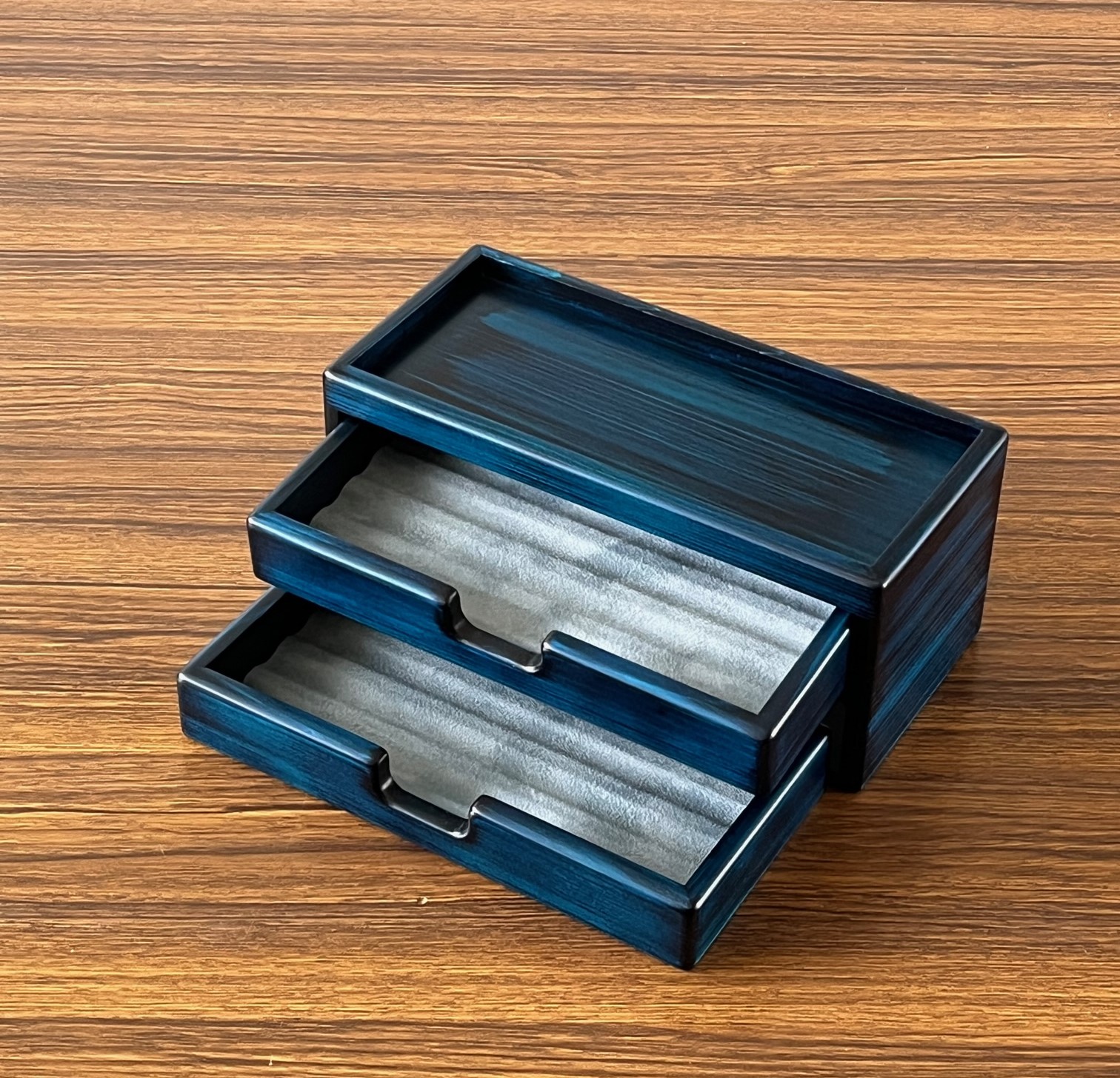 万年筆箱8ヒノキブルー [8本入れ,引出し2段,ペン皿]