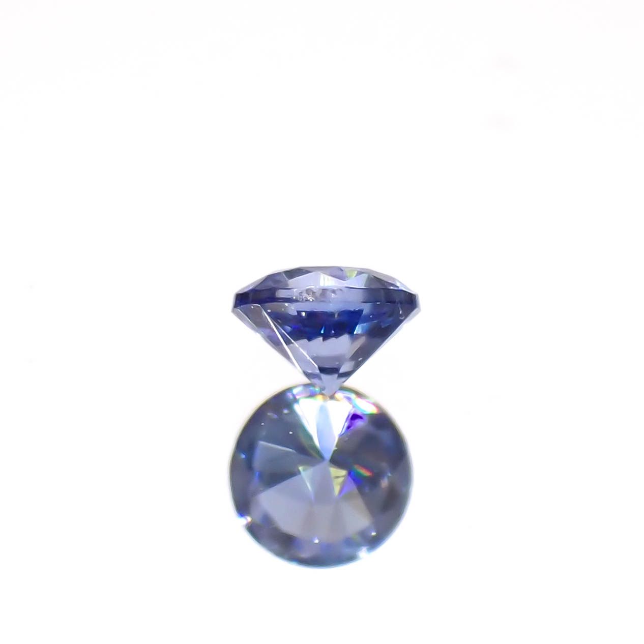 ベニトアイト アメリカ・カリフォルニア州産 0.063ct / 2.4x2.4mm前後