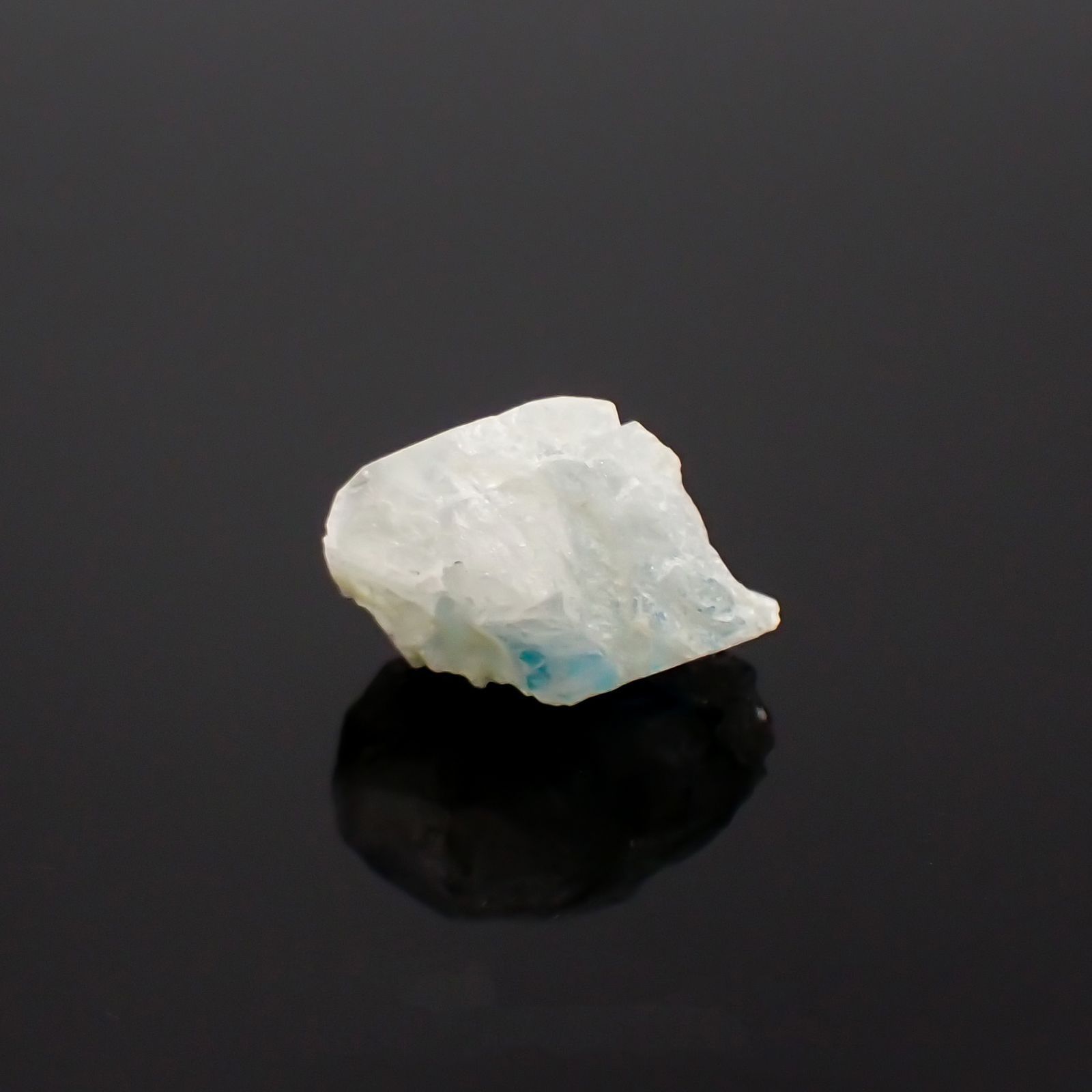 ユークレース原石 ブラジル産 7.29ct[221219674]14.3x11mm前後 | TOP