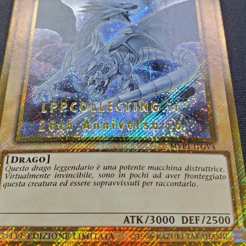 遊戯王 ゴルシク 青眼の白龍 世界に100枚限定 青眼 イタリア版100枚