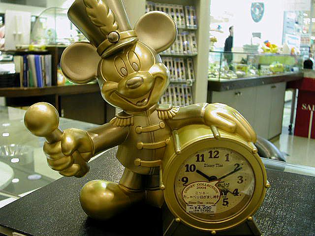 ミッキー75周年限定時計