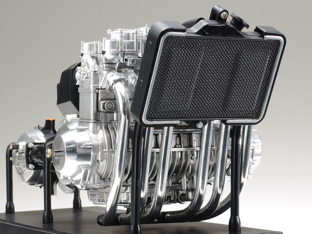 タミヤ 1/6 オートバイシリーズ 1/6 カワサキZ1300 エンジン | タミヤ