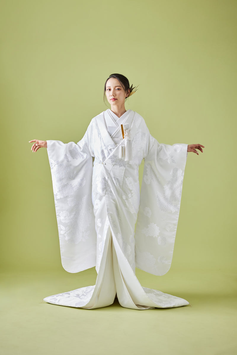 春秋菊桜｜白無垢・色打掛レンタルなら結婚式着物専門の【THE SHOP-ザ