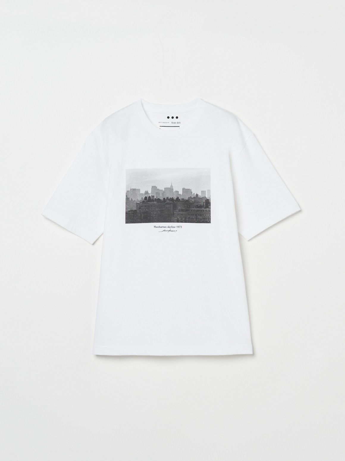 Graphic tee スリードッツ オフィシャルオンラインショップ