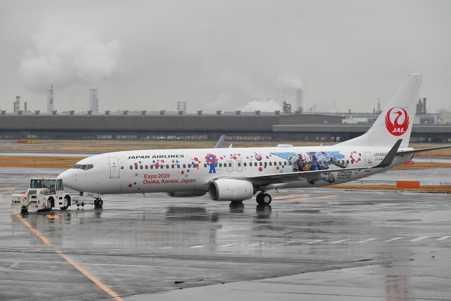JAL Launches 'JAL Gundam JET' as Part of Expo 2025 Commemorative