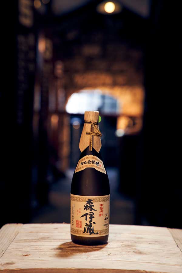 森伊蔵 1800ml 新品未開栓 2025年 5月到着分 森伊蔵 焼酎 1800ml 新品