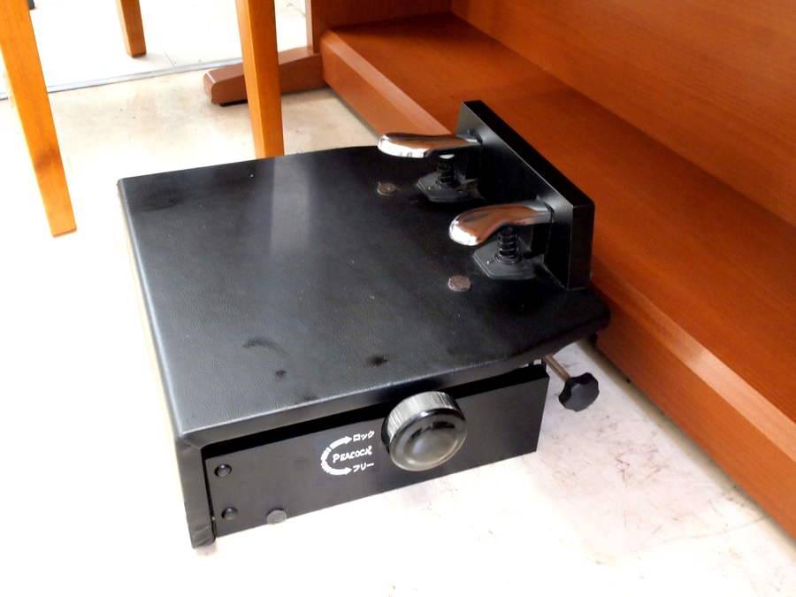 PEACOCKピアノ補助ペダルAX-T1 PEACOCK ピアノ補助ペダル AX-T1