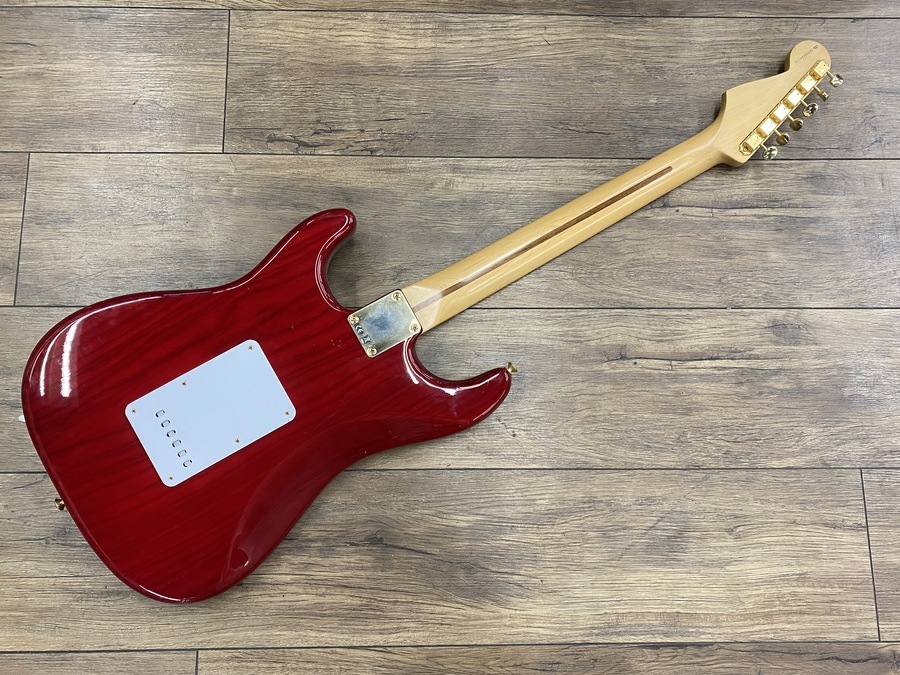 Fender Mexico (フェンダーメキシコ）ストラトキャスター デラックス