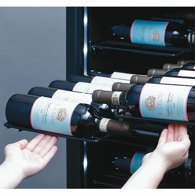 デザイン性と使いやすさを両立したワインセラーファンヴィーノ