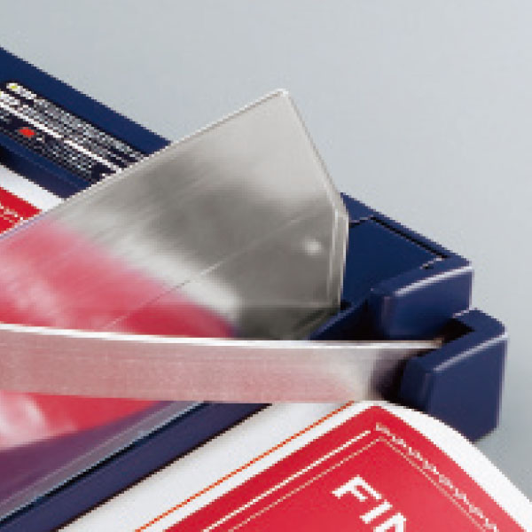 UCHIDASウチダスペーパーカッター（押し切り式） A4 DN