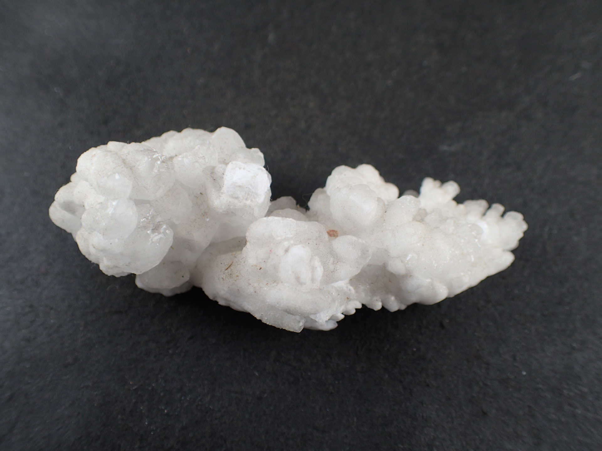 最高品質アラゴナイト（Aragonite）・方解石（Calcite）共生鉱