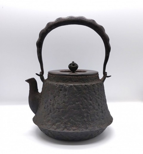 ♢乾山焼？珍品 芭蕉扇 唐貴婦人 金彩銀彩 蓋付き沈香壺 明治時代