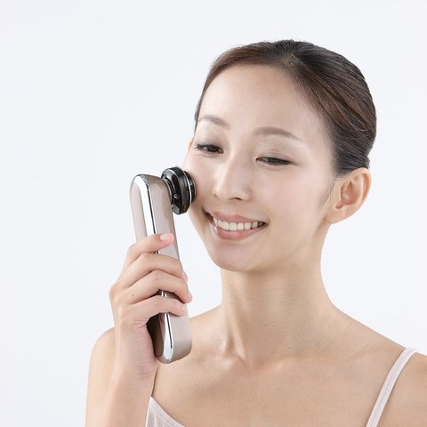 販売 YA-MAN 美顔器 RF(ラジオ波)ボーテ フォトPLUS EX シャンパン… YA