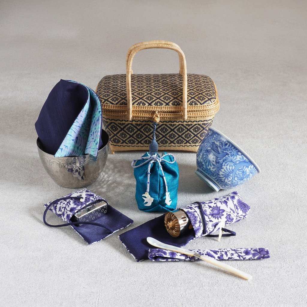 明治時代 木製 弁当箱 野点 野点弁当箱 鉄製手提げ 三段重ね 5箱仕立