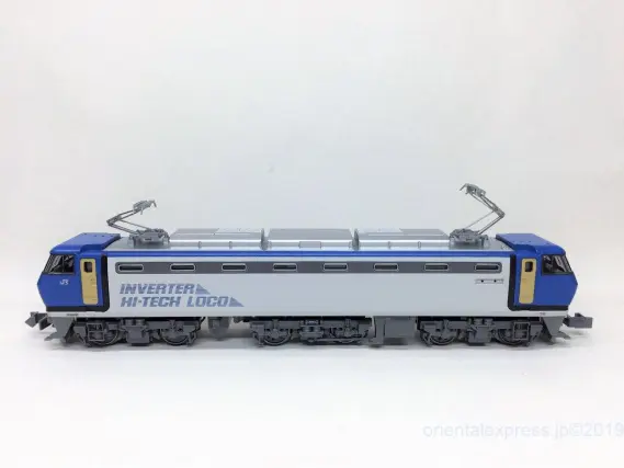 EF200 登場時塗装（2019年版）が入線です。KATO 3036-2 | NGaugeJP