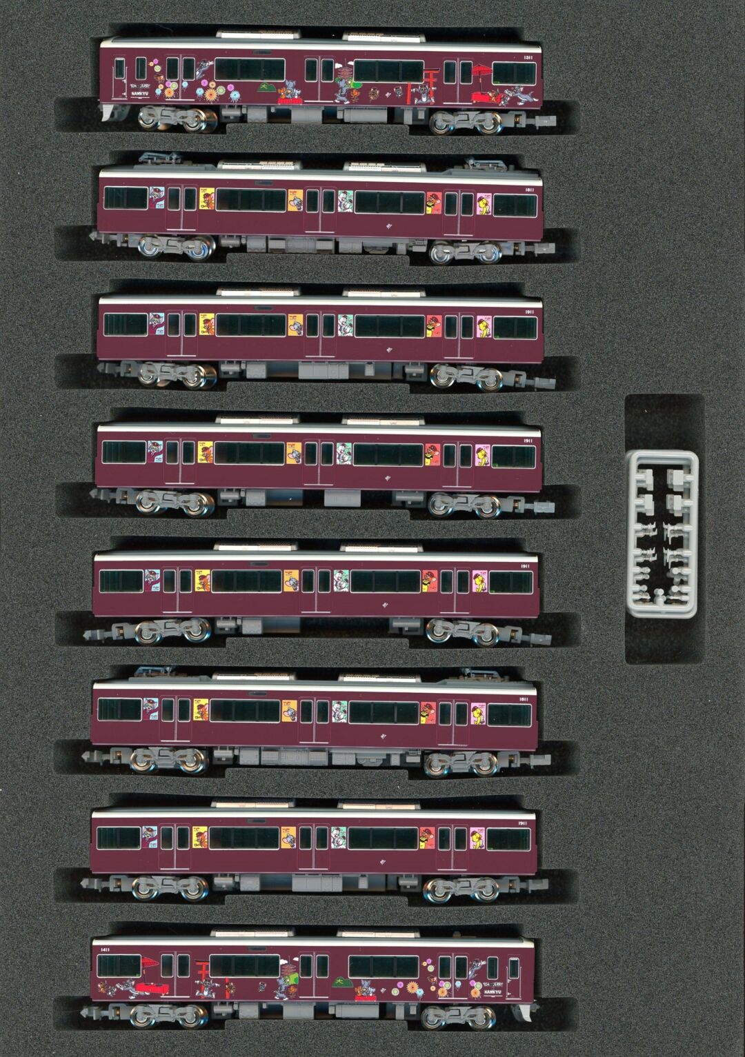 新品】阪急電車 1300系 京都線 トムとジェリー号 8両編成セット 動力