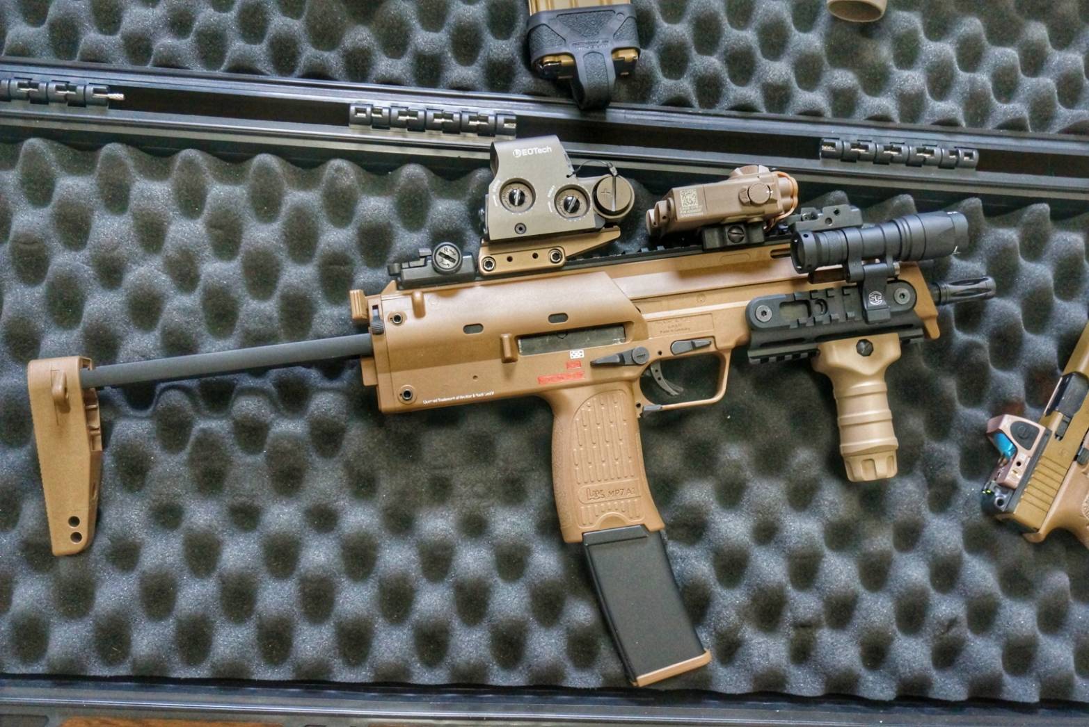 東京マルイ MP7A1 ガスブローバック 外装カスタム 東京マルイ MP7A1