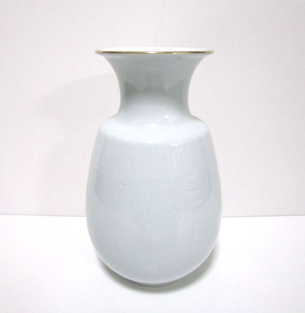 未使用品 有田焼 中村清見 白磁彫 花瓶 未使用品 有田焼 中村清見 白磁