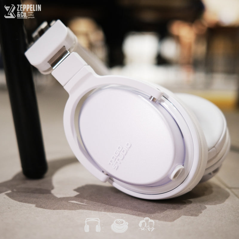 Tago Studio T3-03 – Zeppelin & Co