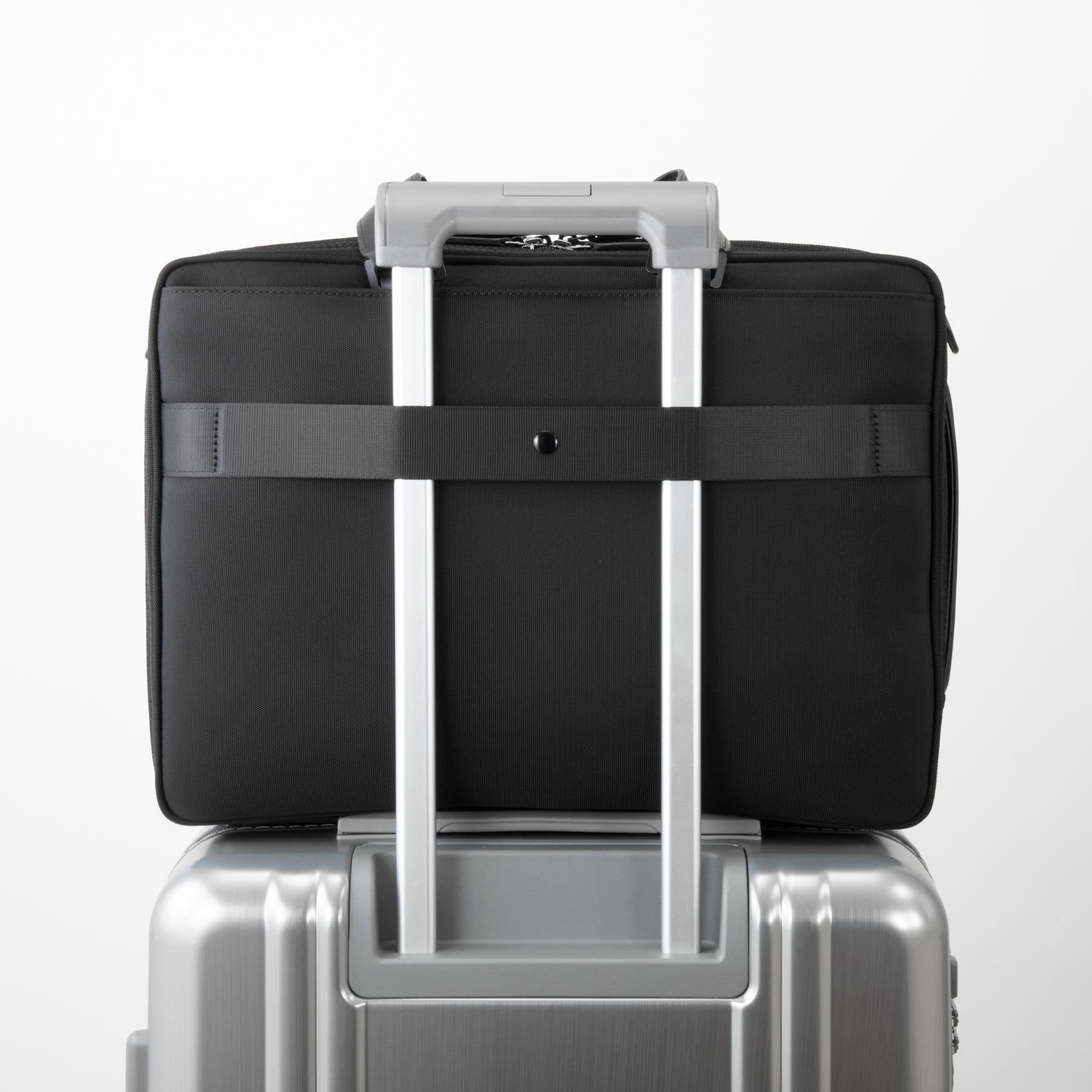 ZB-D | Briefcase M Expandable 80478 – ZERO HALLIBURTON