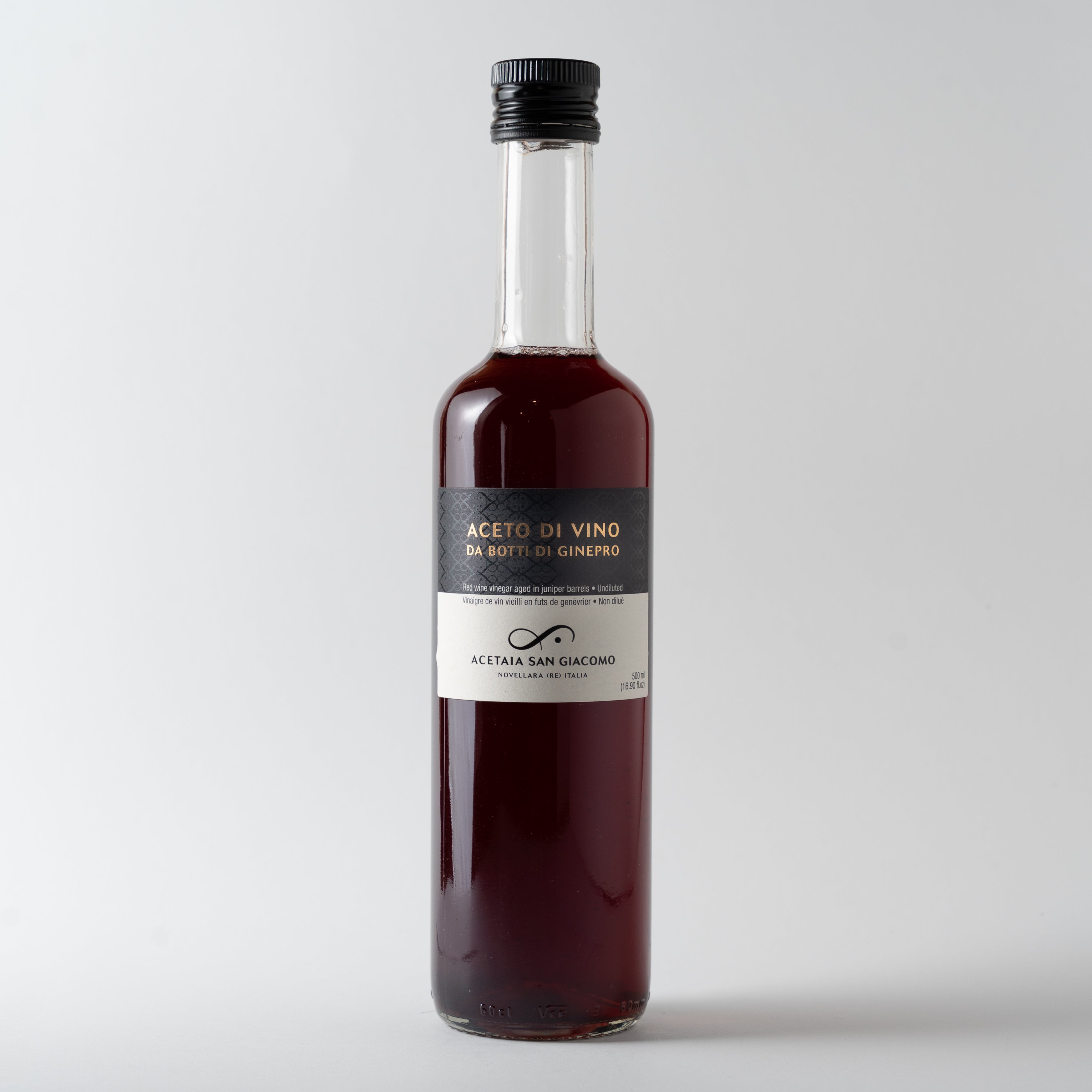 Wine vinegar from juniper barrels - Exclusive to Acetaia San Giacomo