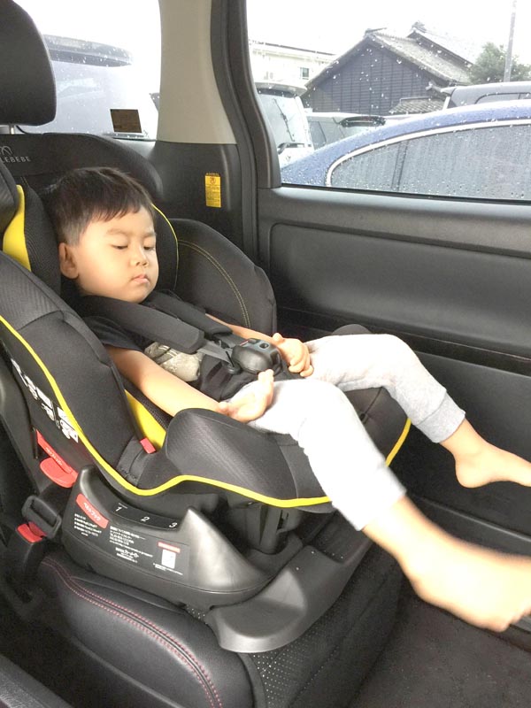 先輩ママの声【Swing Moon Premium S】 | エールベベ AILEBEBE 公式