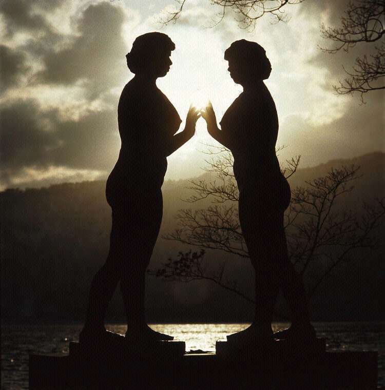 十和田湖 乙女の像｜スポット・体験｜【公式】青森県観光情報サイト