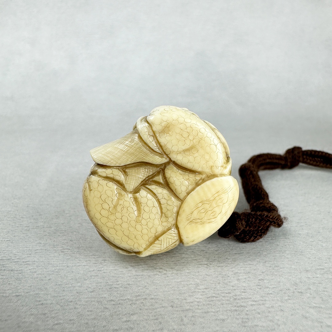 古美術 雨蛙象牙 根付 大黒様 無形文化財 広晴 銘（桜井広晴）