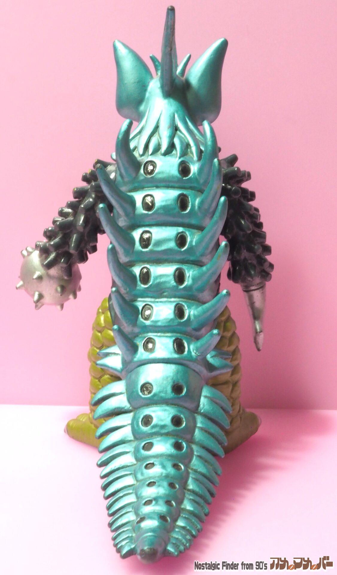 ウルトラ怪獣シリーズ 2000 13 バンダイ 1984年製 暴君怪獣 タイラント