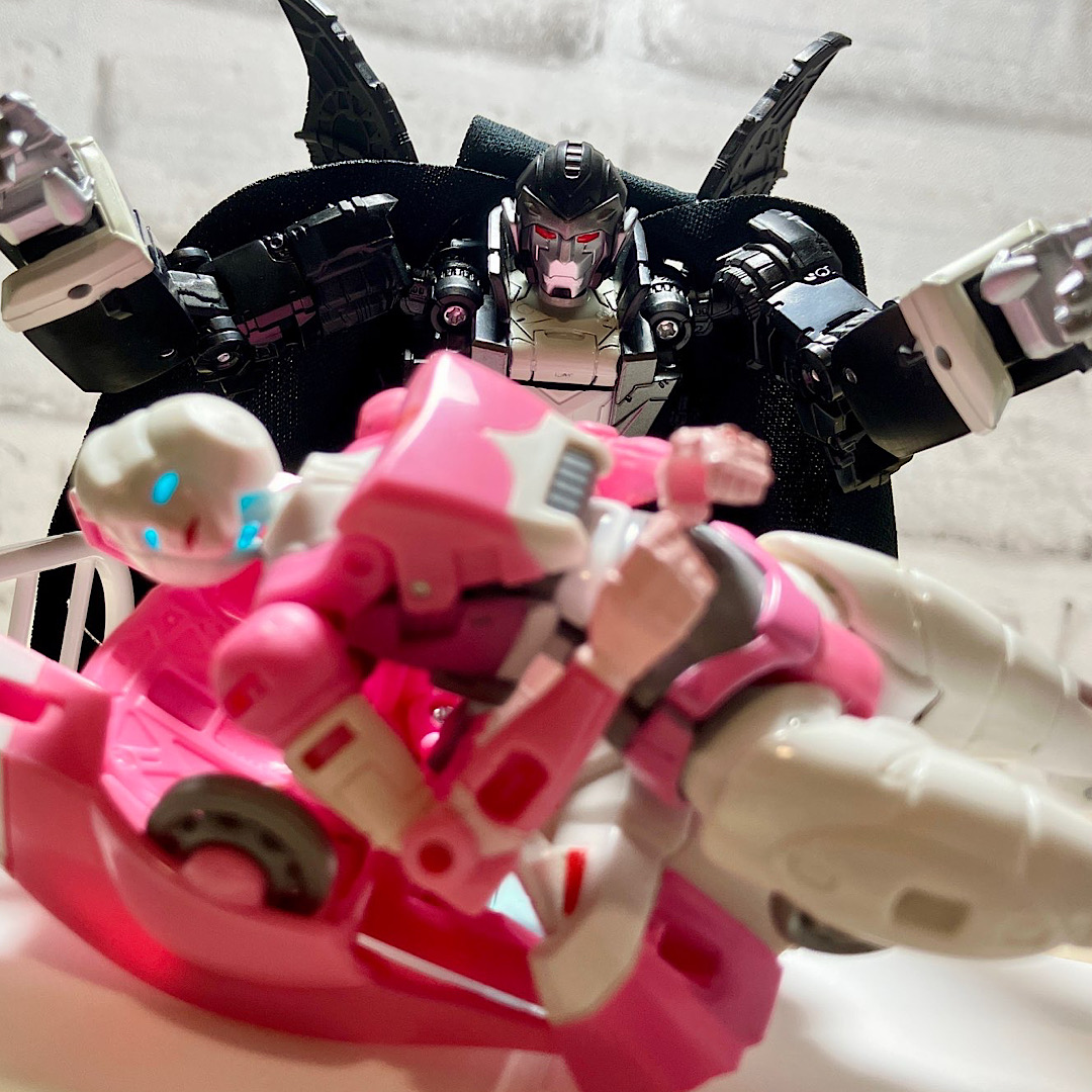 トランスフォーマーコラボレーティブ ドラキュラス レビュー | Aoi