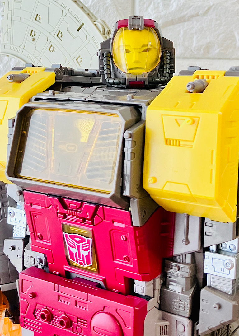 トランスフォーマーシージSG-39 オメガスプリーム レビュー | Aoi